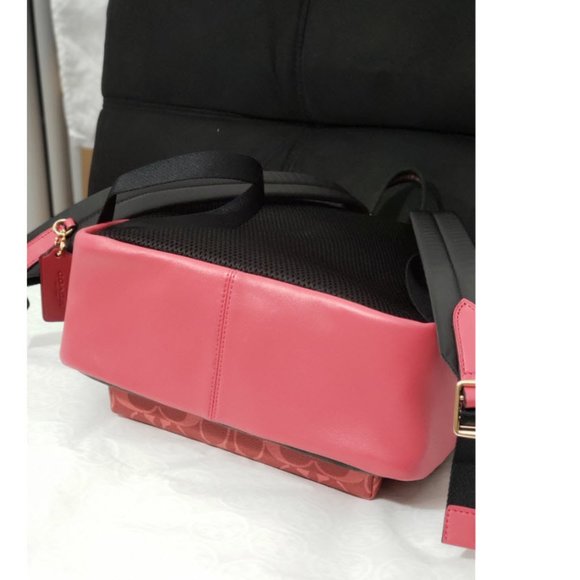 NWT Coach charlie medium backpack signature - Picture 6 of 8